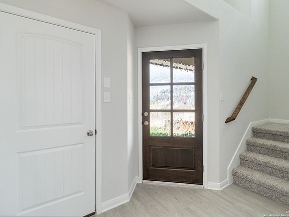 4th image of 11126 Hudler Avenue