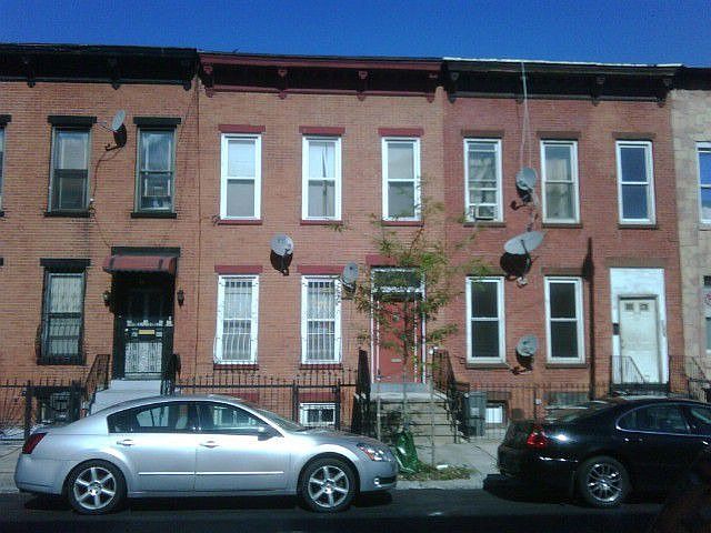 1st image of 217 Chauncey St