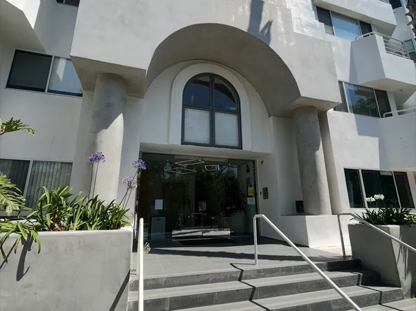 324 Idaho Ave APT 202, Santa Monica, CA 90403