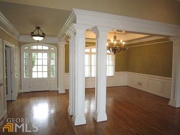 2nd image of 4527 Warwick Glen Pl
