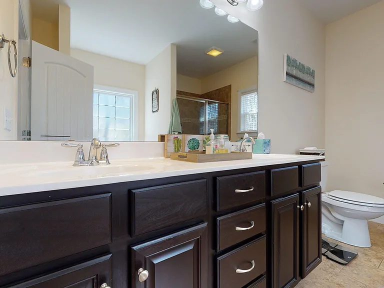 505 Pinehurst Cir — Photo 41