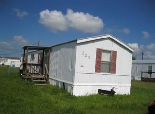 121 Wood Duck Ct, Victoria, TX 77905