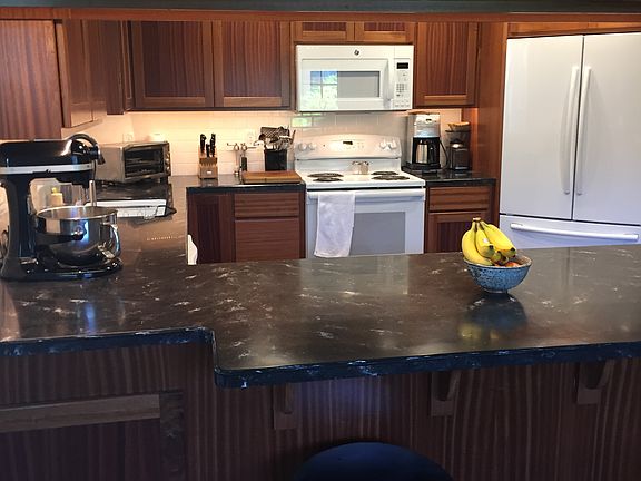 4th image of 2080 S Crestline Dr