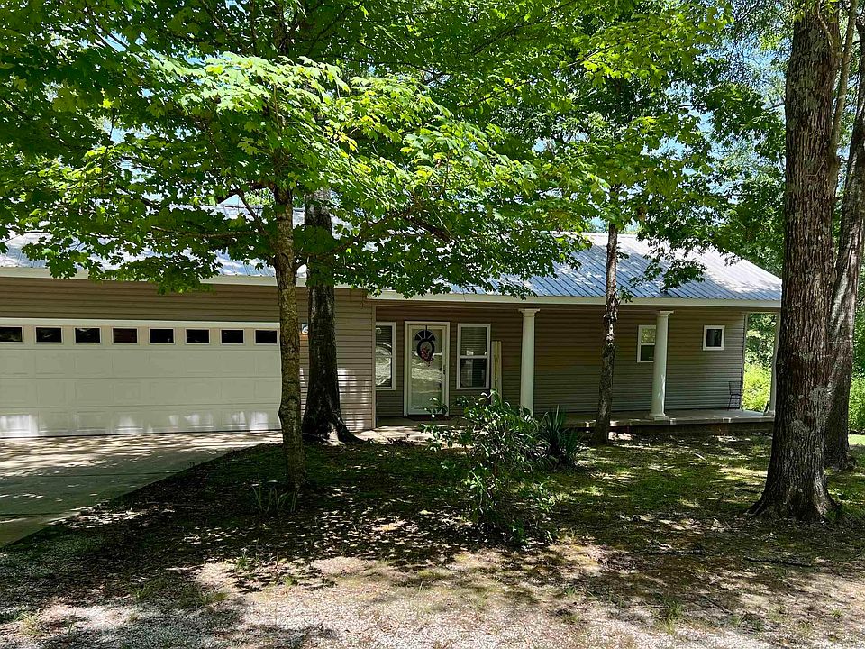 1st image of 153 Thompson Rd