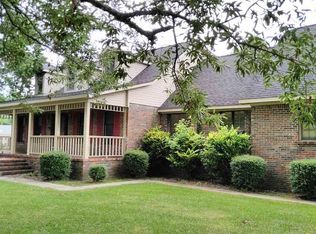 31 Meadow Ln, Decatur, AL 35603