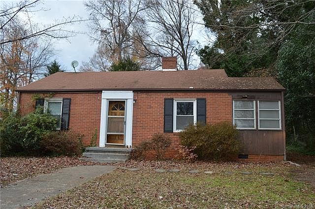 1st image of 340 Westwood Dr