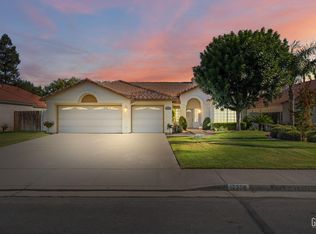 10308 Walnut Creek Ct, Bakersfield, CA