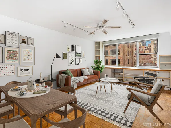 221 East 50th Street 8A image 1 of 7