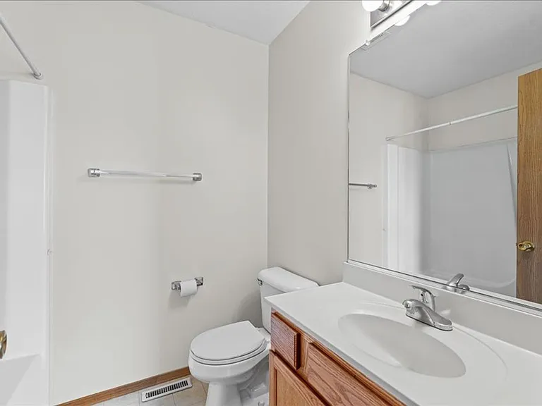 80-90 Yotzonot Dr — Photo 37