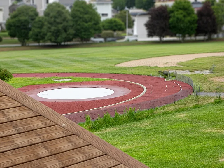 Fitness Track Nearby