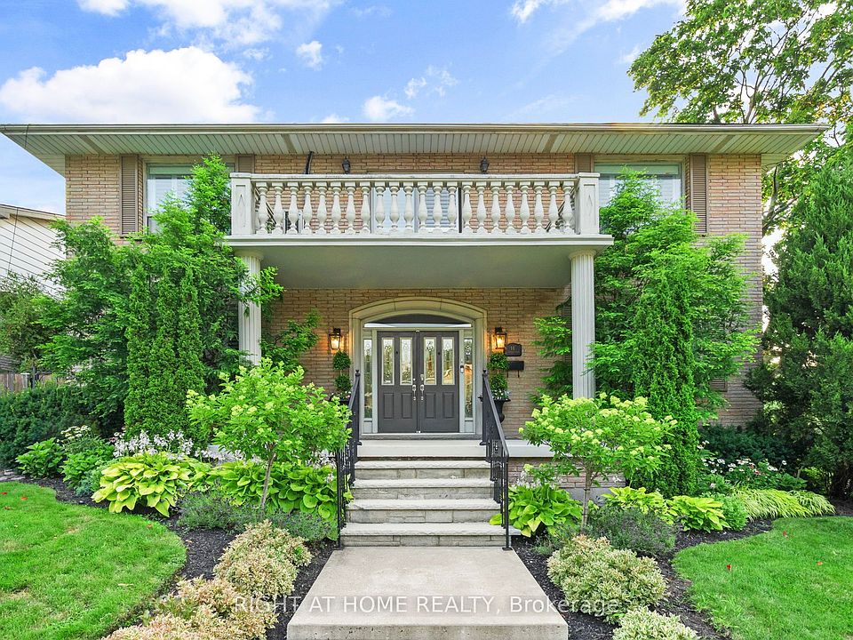 1st image of 14 Delbrook Ct