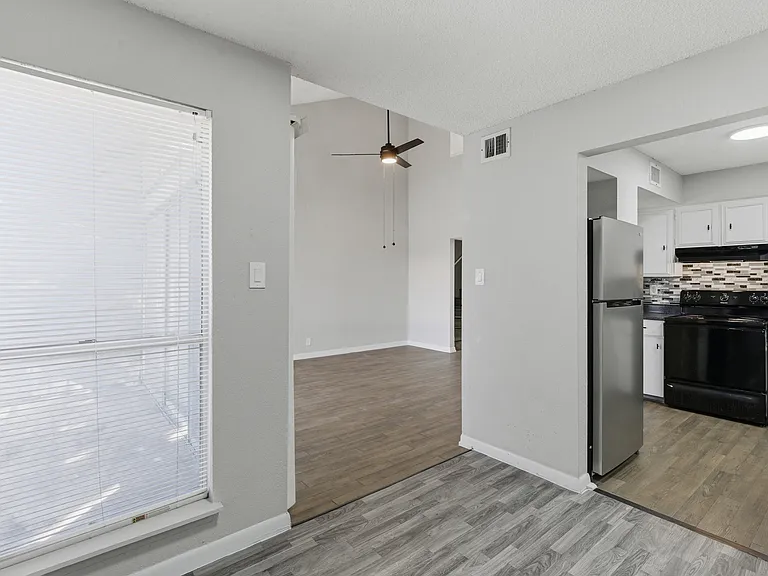 The Pointe at Babcock — Photo 10