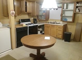 101 N 4th St, Raton, NM 87740