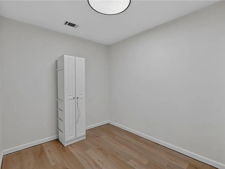 4610 Morton Rd — Photo 34