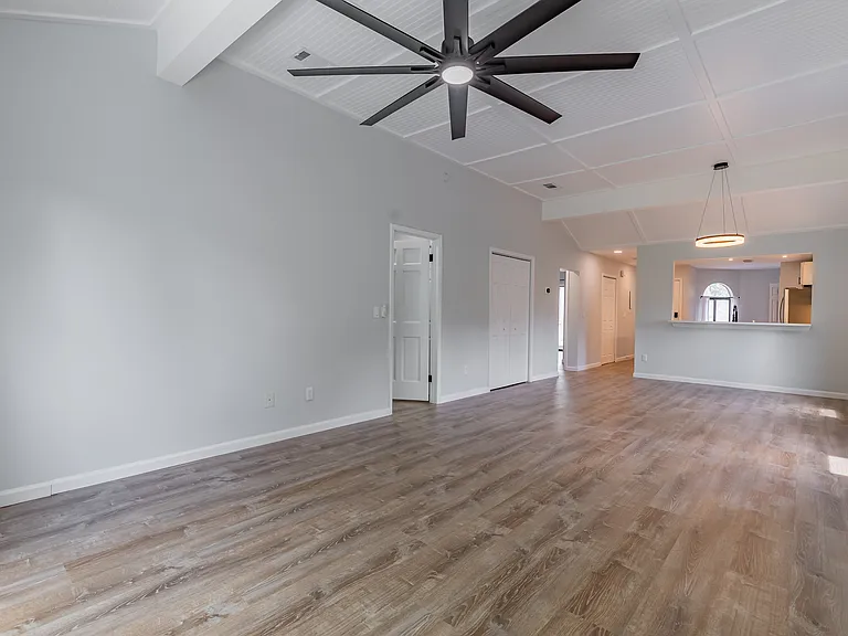 8118 Baymeadows Cir E #1 — Photo 25