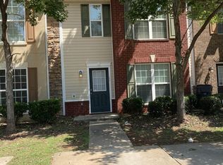 1818 Grove Way, Hampton, GA 30228