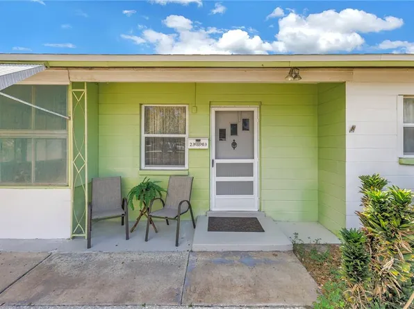 2303 Georgetown Rd, Bradenton, FL 34207