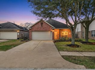 6652 Hawkins Hill Ln, Dickinson, TX 77539