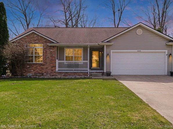 6043 Sipes Ln, Flint, MI 48532