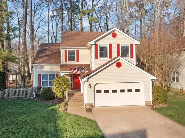316 Sedgewood Ct, Chesapeake, VA 23320