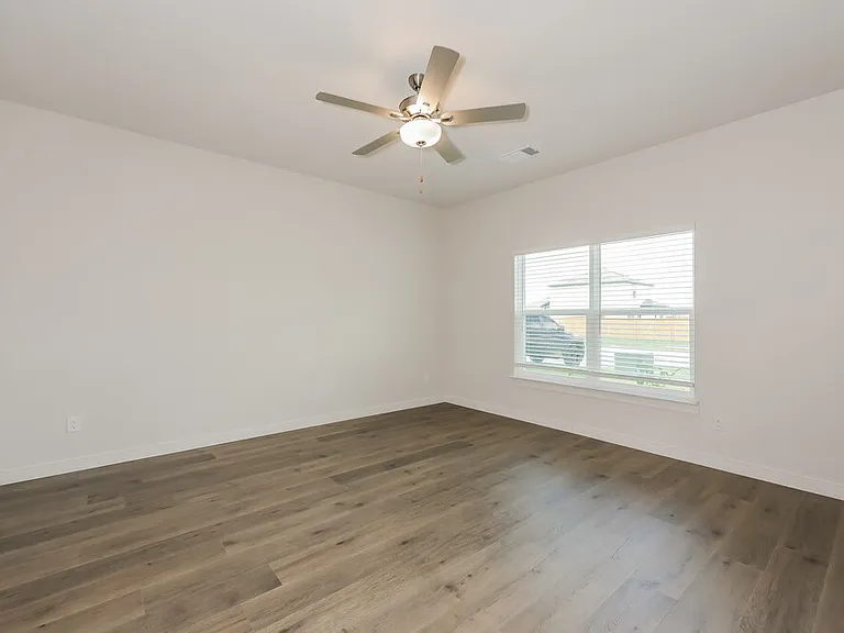 315 Patton Ln — Photo 12