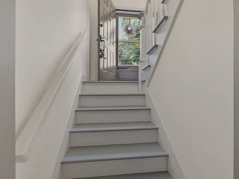 18 Waterman St — Photo 36