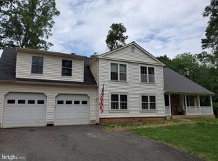 15228 Elk Run Rd, Chantilly, VA 20151