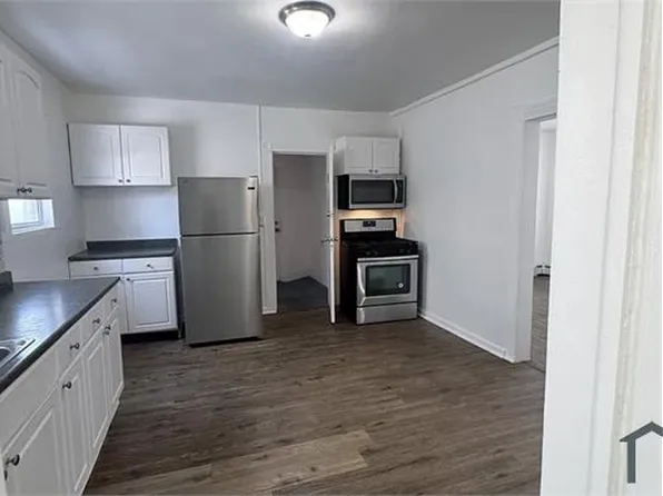 258 Sheridan St, Bridgeport, CT 06610