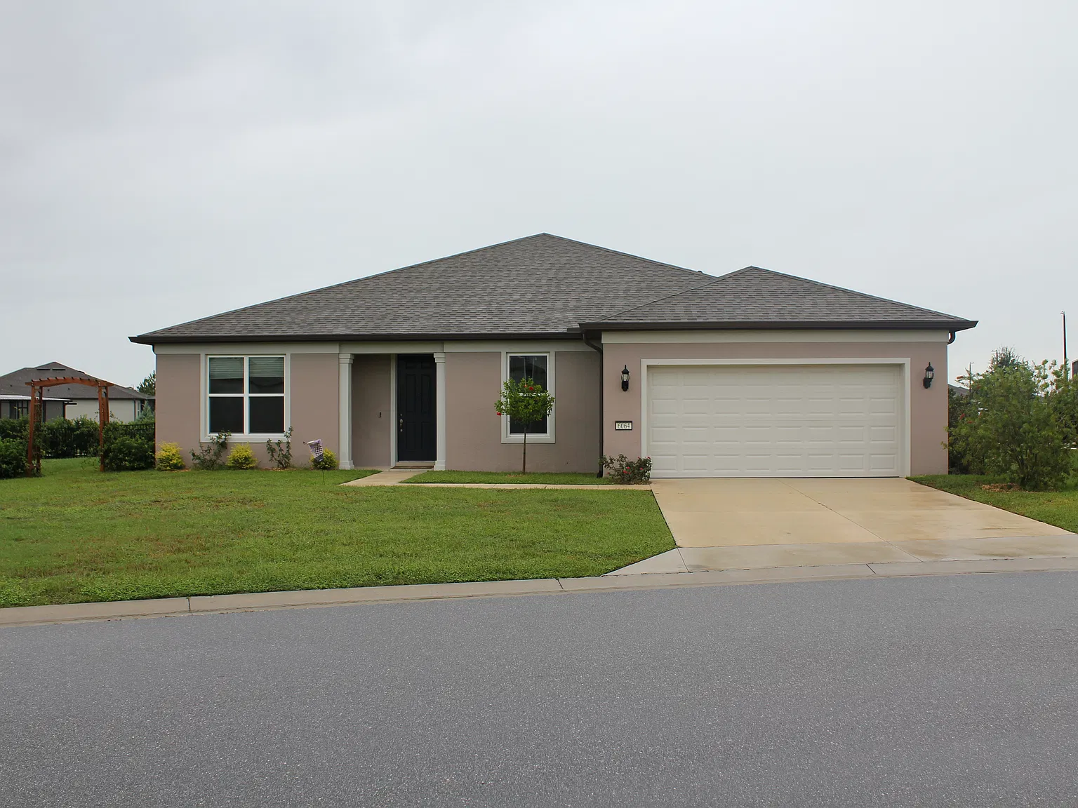 2 bed, 2.5 bath, 2268 sqft, $2,500 — Photo 4