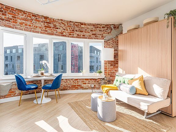 3rd image of 202 E Wilson Ave #207