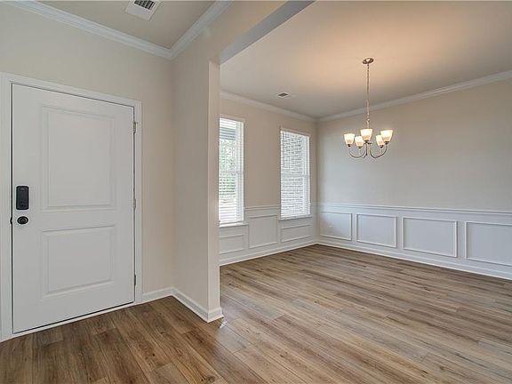 7th image of this home