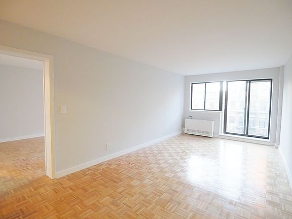 3rd image of 1743 1st Ave APT 6A
