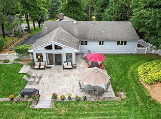 77 Schrade Rd, Briarcliff Manor, NY 10510