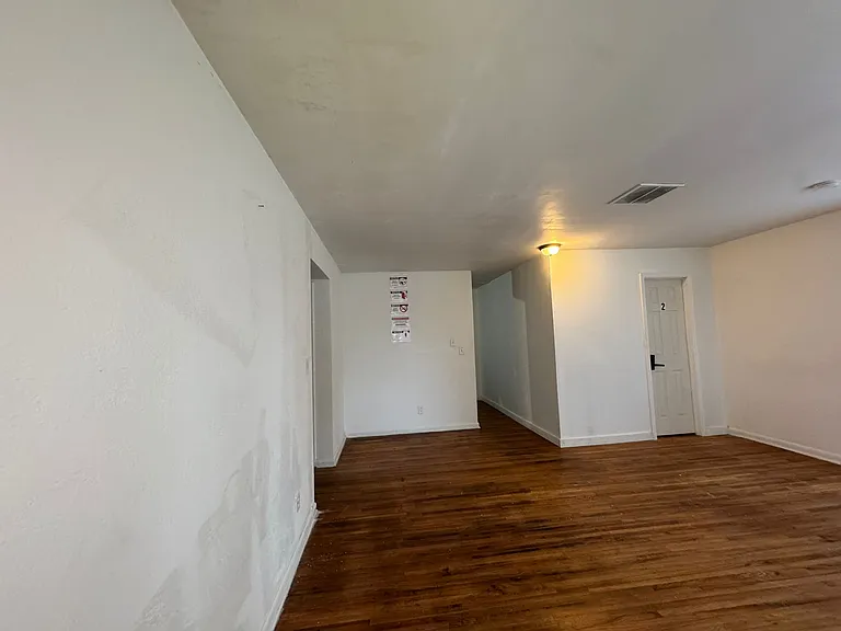 416 Sun Ct — Photo 19