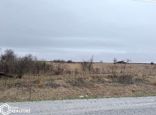 11144 305th St, Hedrick, IA 52563