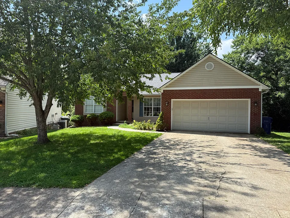 3604 Brookgreen Cir