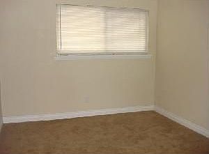 4th image of 6569 Melrose Dr