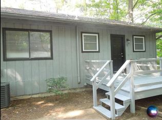 1418 Oakland St #A, Hendersonville, NC 28792