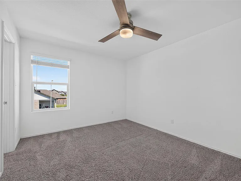 1600 Cobblecrest Ln — Photo 18