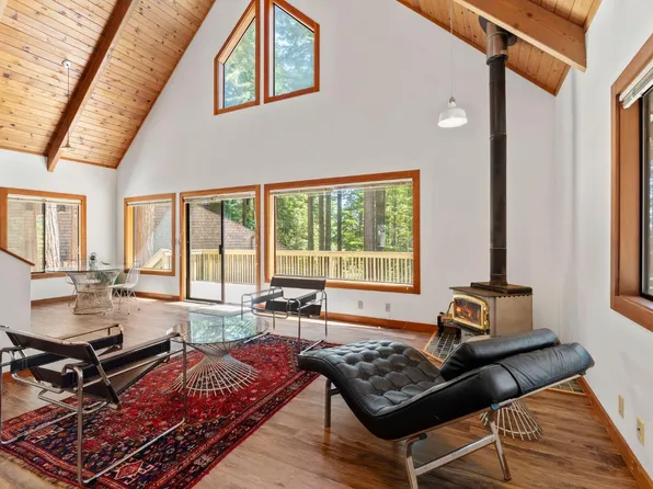 38051 Ocean Ridge Drive, Gualala, CA 95445