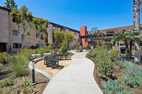 Springdale Villa Photo 1