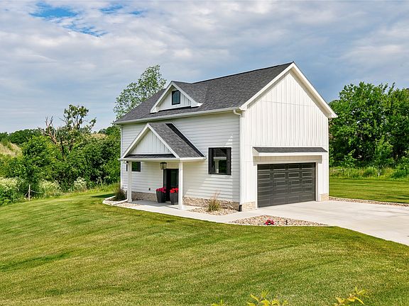 2nd image of 5094 Grand Ridge Dr