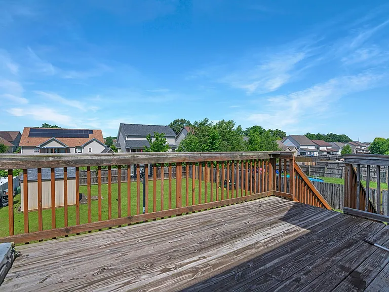 1213 Chinook Cir — Photo 24