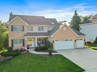 806 Elm St, Hampshire, IL
