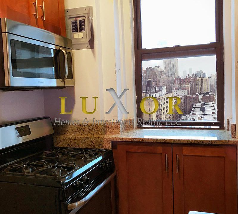 1st image of 124 W 72nd St APT 6B