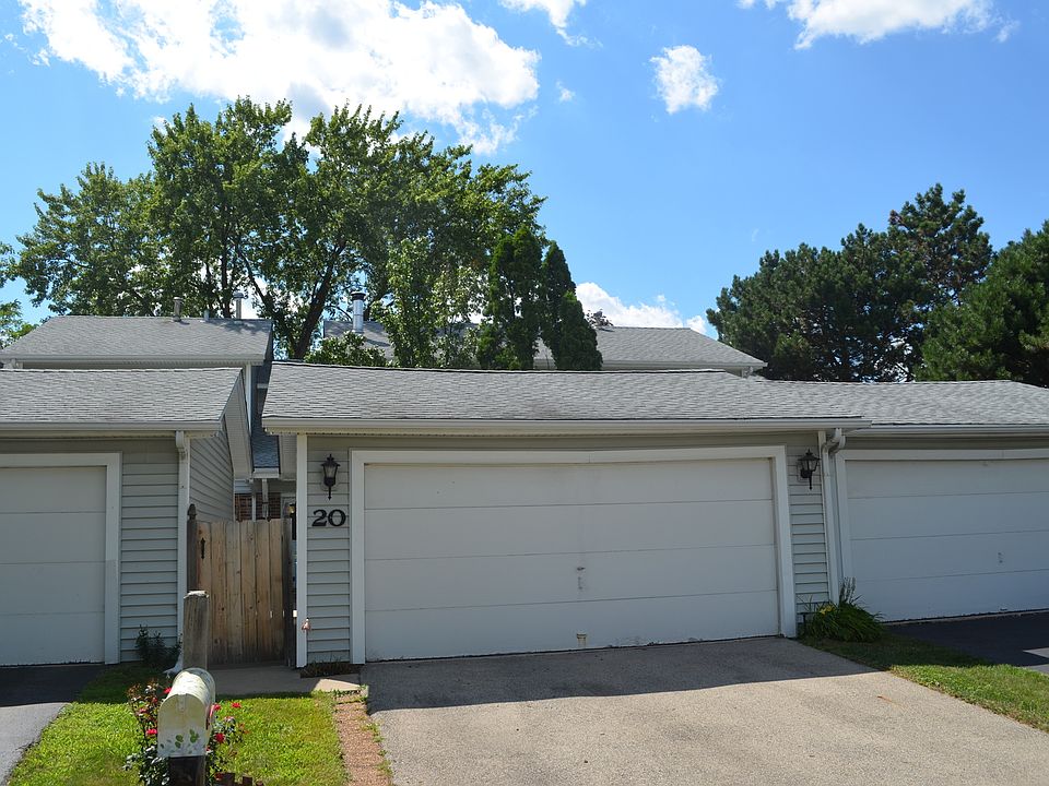 1st image of 20 Scarlet Hawthorn Pl