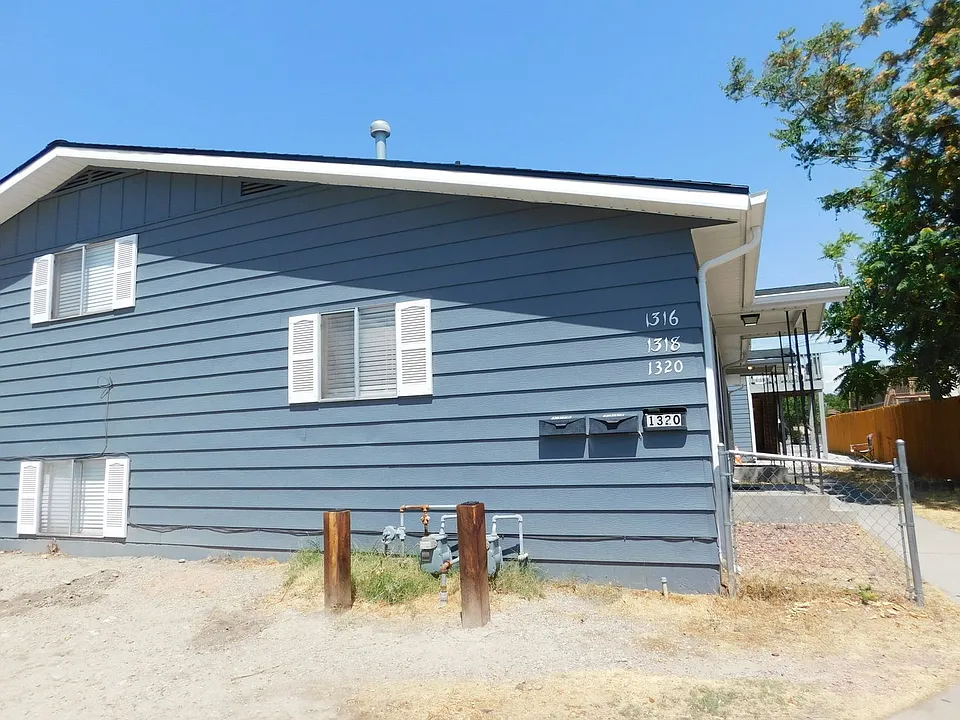 1318 Bunting Ave
