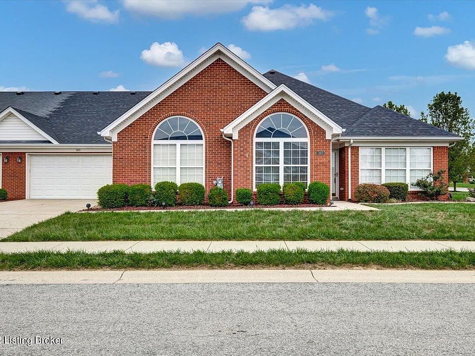1st image of 165 Woodlake Dr