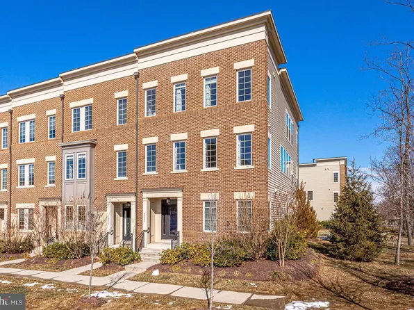 42257 Bliss Ter, Ashburn, VA 20148