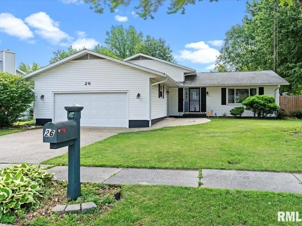 26 Skyview Dr, Springfield, IL 62702